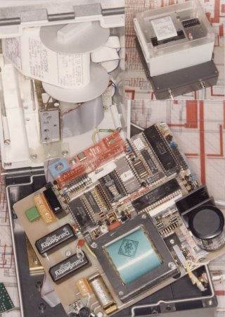 
Auftragsentwicklung eines dedizierten Protokoll-Druckers
Contract-based development of a dedicated protocol printer
 (38 Kbytes JPEG)
